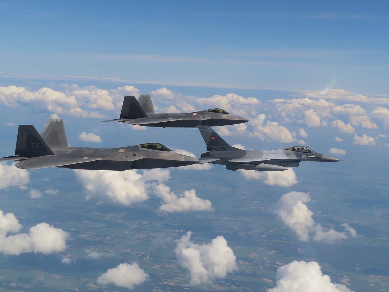 Romanian F-16 downs drone near Buzău, first over Romania